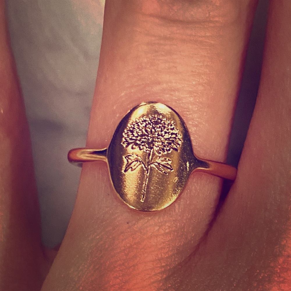 Rose gold birth flower ring